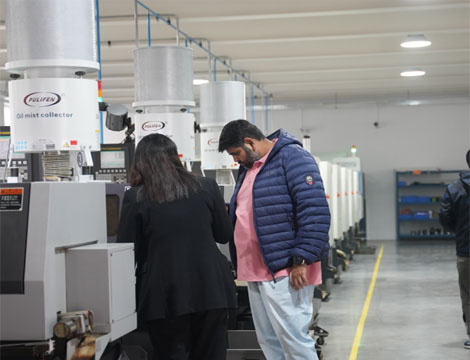 International clients visiting Sichuan Yuncheng factory for autogas equipment production line inspection.jpg